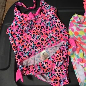 Girls 3T 2 piece Oshkosh bathing suit